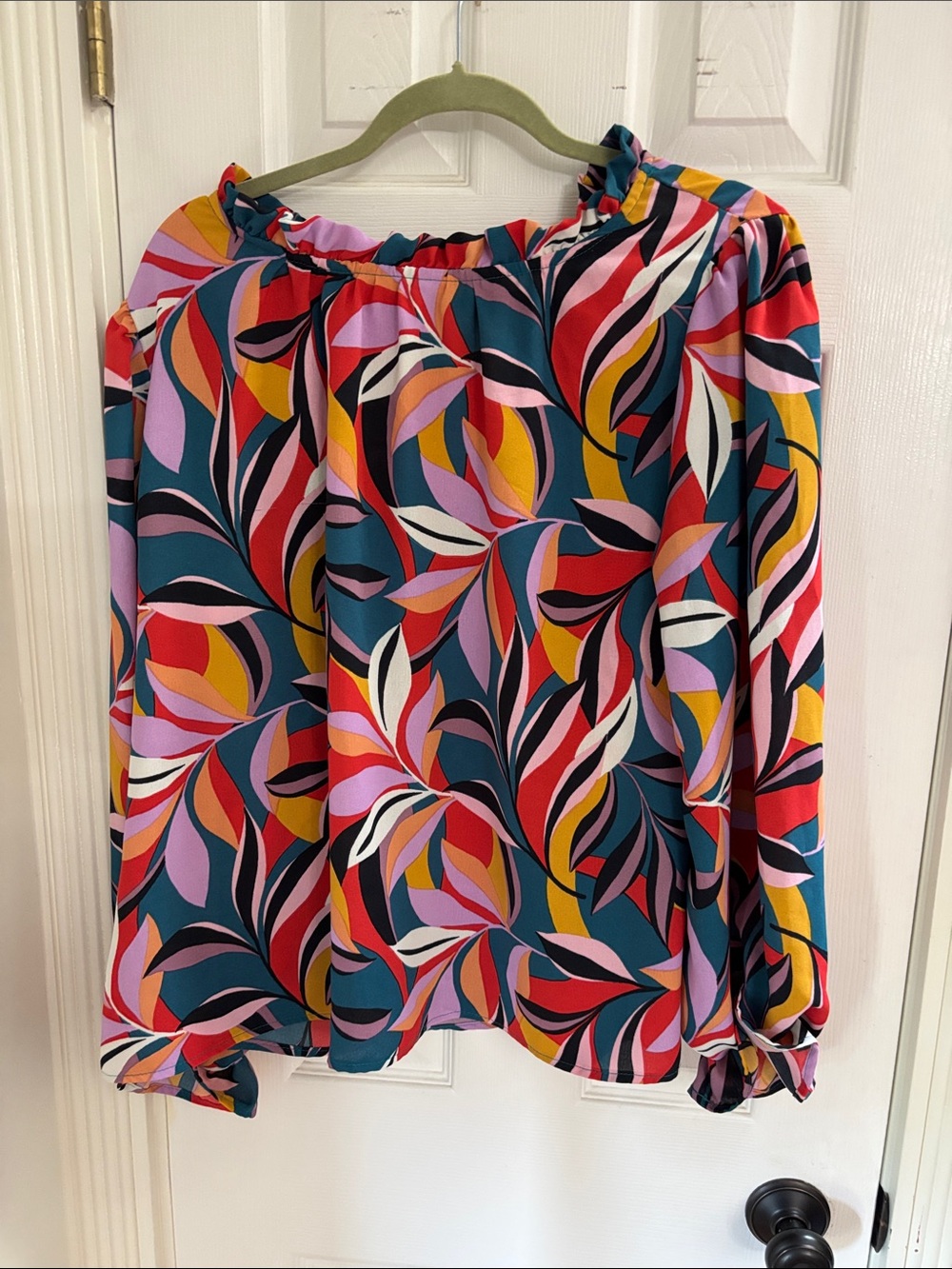 Women’s Multicolor Leaf-Print Blouse Pucci style